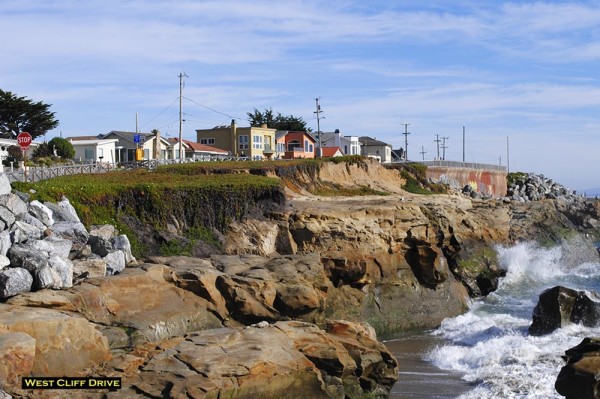 The location of the Vue de L’eau streetcar station in 2013. Image from the collection of Mike Patnaude and part of his series of paired retrospective and modern day images in Santa Cruz County.