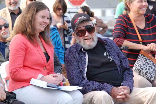 Jack O’Neill (right) at the dedication ceremony March 25, 2013. Photo © Mobile Ranger.