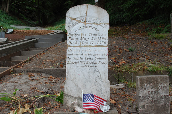 The grave stone for London Nelson at Evergreen Cemetery, Santa Cruz, California.