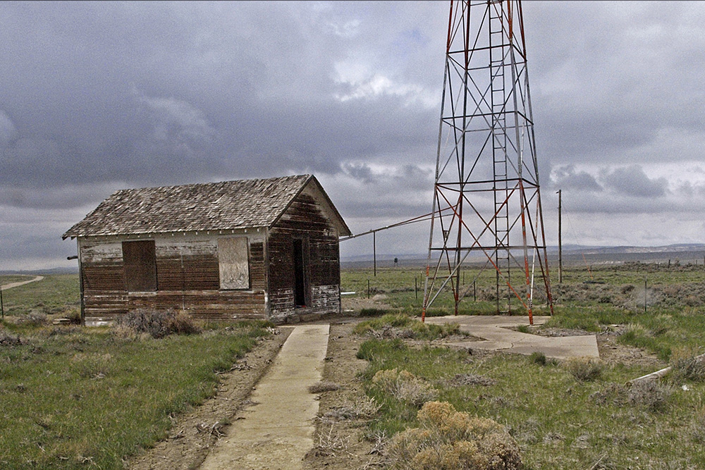 Giant Concrete Arrows Across the United States Mobile Ranger