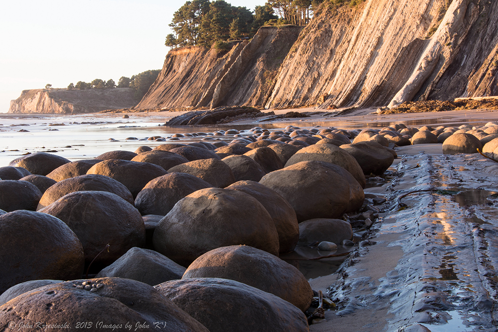 The "bowling balls" at Bowling Ball Beach are unusually large concretions formed over millions of years. Photo courtesy of John 'K'. (Dec 29, 2012)