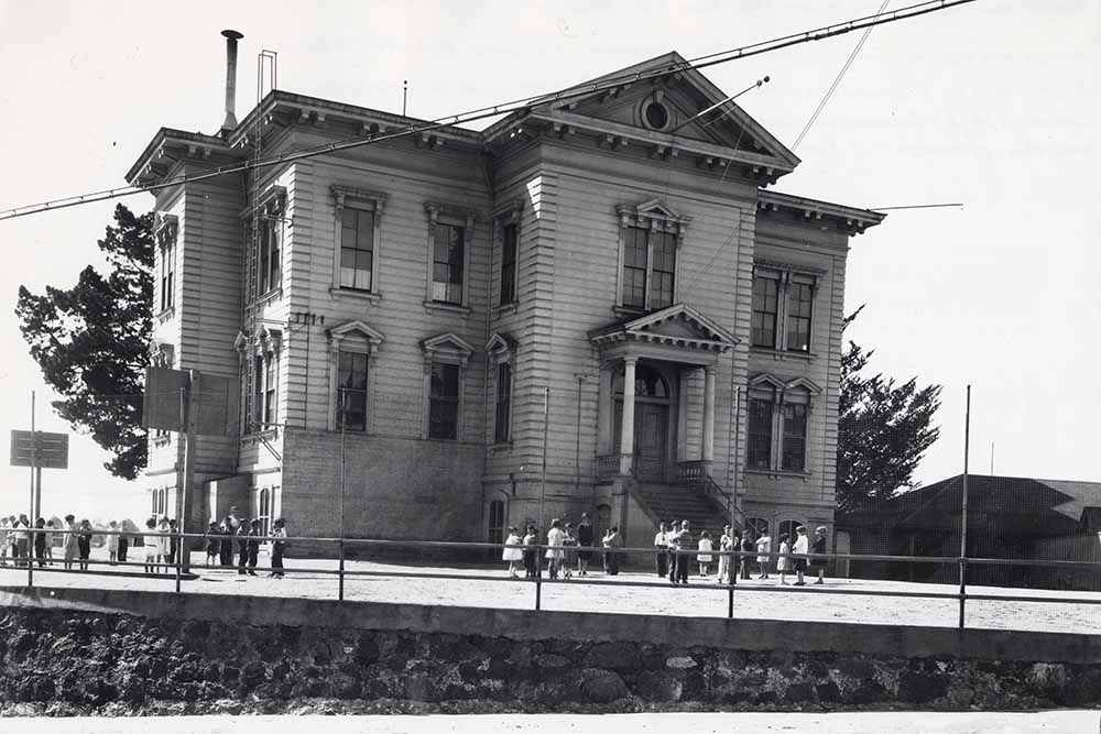The Early Schools of Santa Cruz and London Nelson’s Legacy