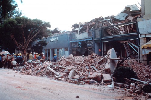 Pacific Avenue, Santa Cruz, California. The aftermath of the Loma Prieta Earthquake,1989. Photo: C. E. Meyer, U.S. Geological Survey